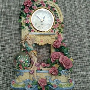 Beautiful Quarts angel clock ft. Globe and roses